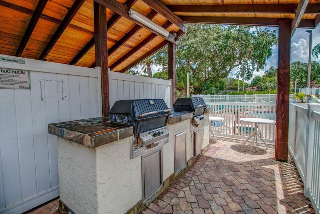 Apartmán Minutes To Anna Maria Island Bradenton Exteriér fotografie
